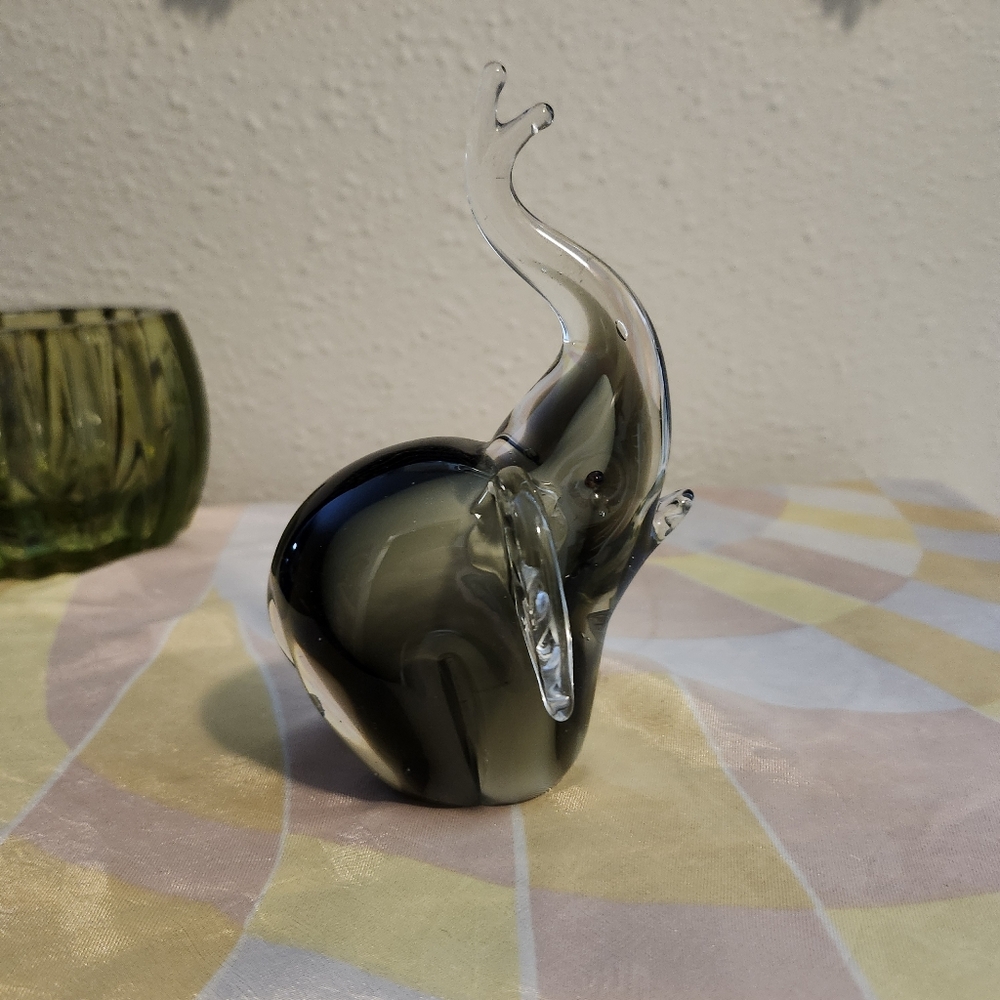 Elegant Glass Elephant Figurine - Black and Gray S P I Home - Picture 7 of 8